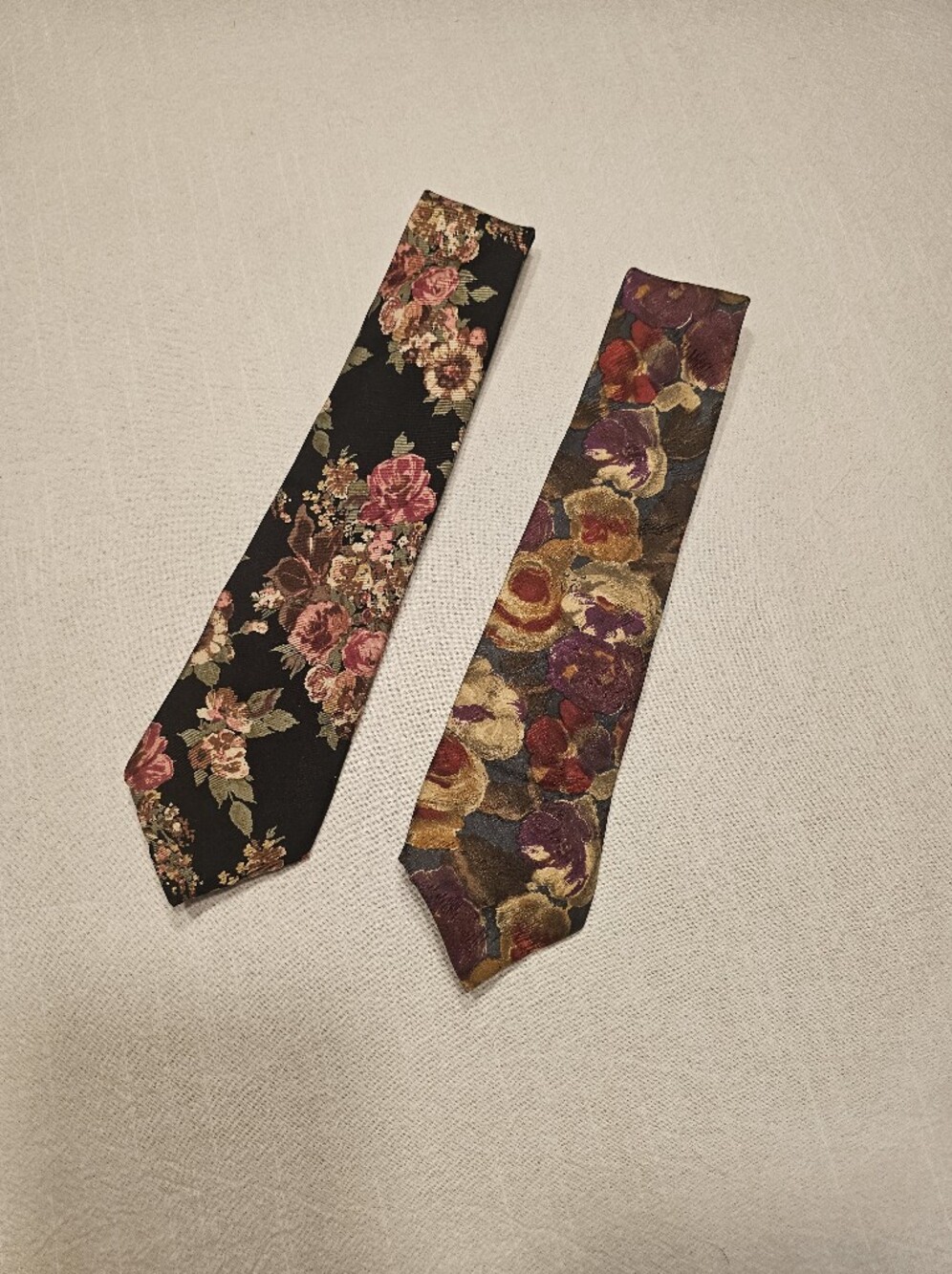 Enzo Felini 100% Silk Floral Tie Lot Of 2